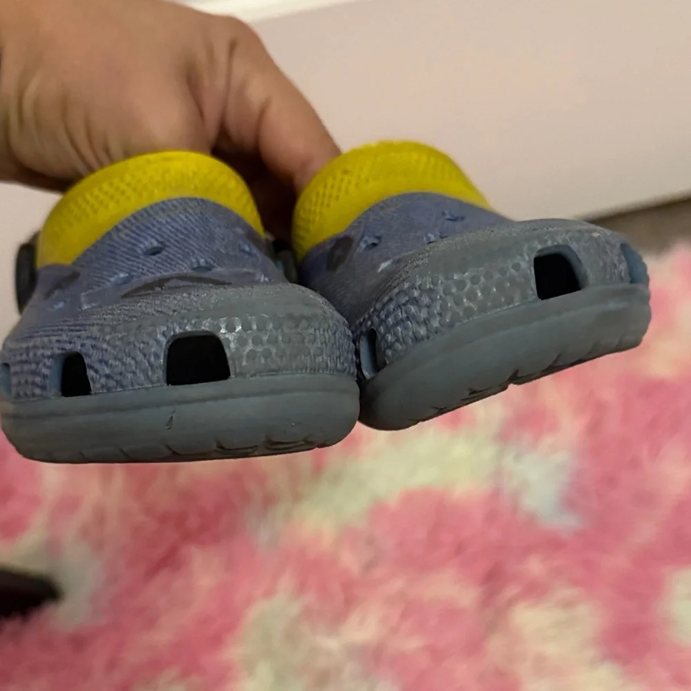 CROCS Kids Water Shoes in Blue and Yellow